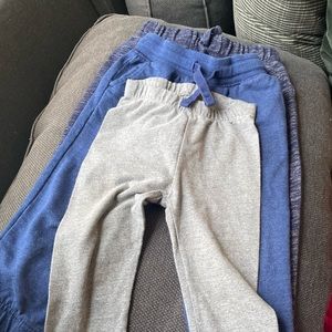 Oshkosh, Childrens Place 3 pc lot of jogger pants and leggings 3T boys or girls